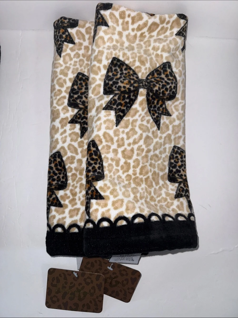 NWT Kassafina 8 Pc 100% Velour Cotton Bath Towel Set Cheetah Leopard Bows